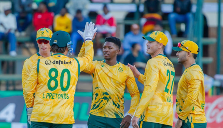zimbabwe vs south africa, zimbabwe vs south africa, rubin hermann, zimbabwe national cricket team vs south africa national cricket team match scorecard, george linde, dewald brevis, sikandar raza, reeza hendricks, zim vs sa, lhuan-dre pretorius, cricket live score, brian bennett, corbin bosch